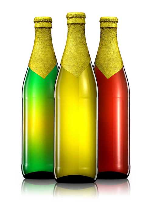 三个玻璃啤酒瓶
